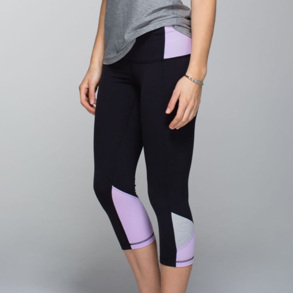 Lululemon Embody Crop Leggings size 6 - Picture 1 of 8